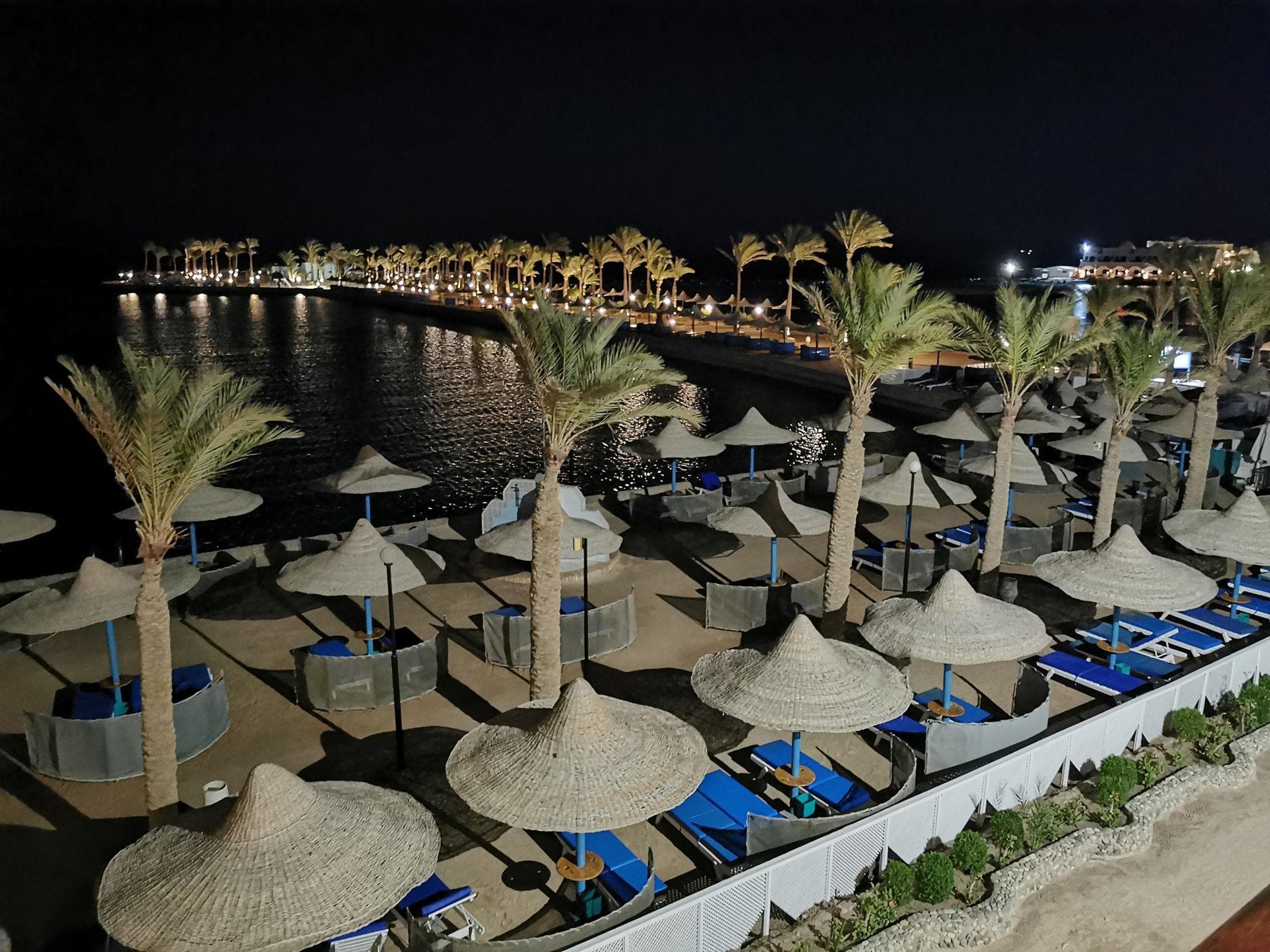 Sharm El-Sheikh Travel Guide: Reefs, Resorts & Desert
