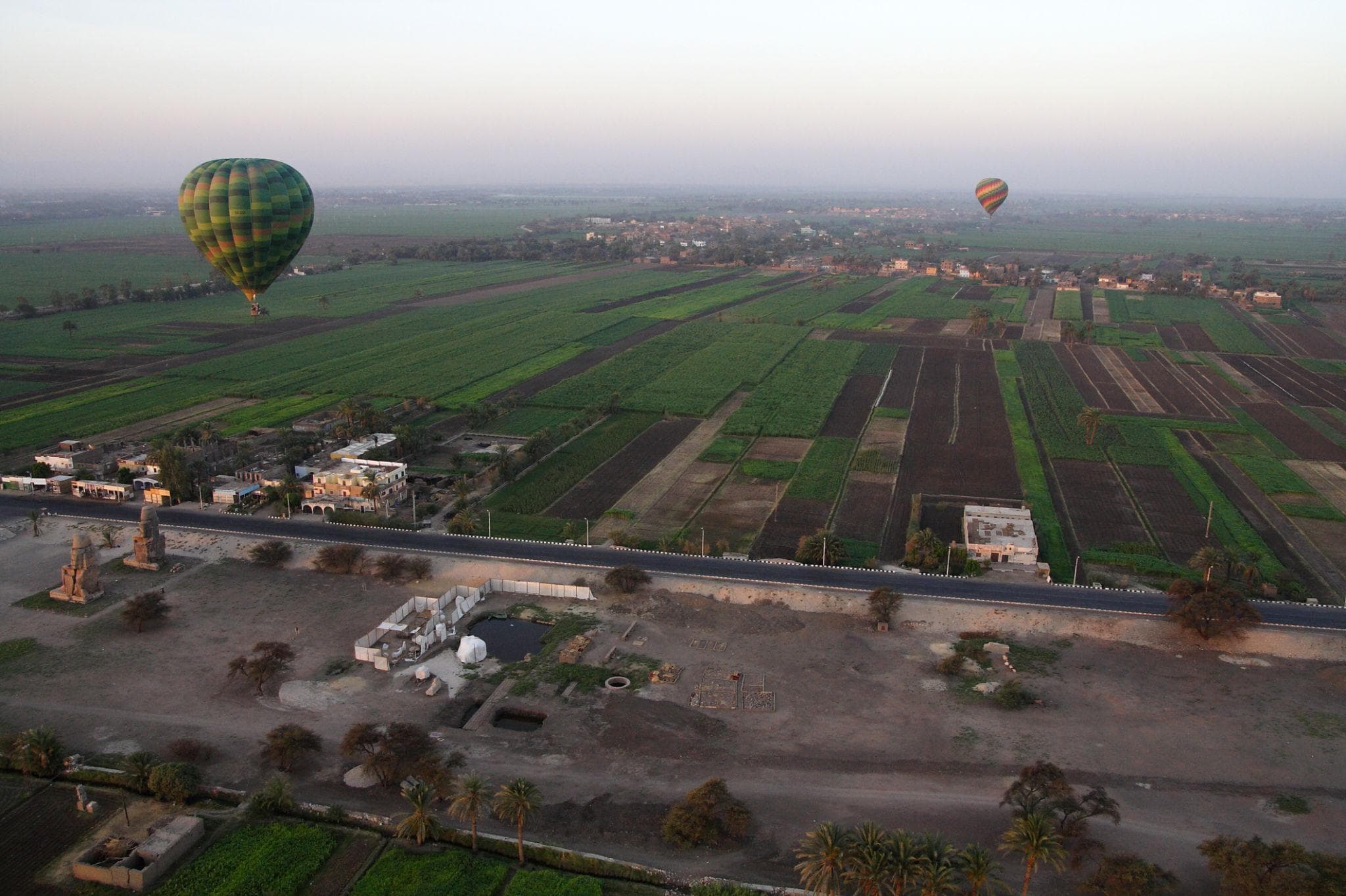 Tour privado a Luxor desde Hurghada: 2 días, globo al amanecer