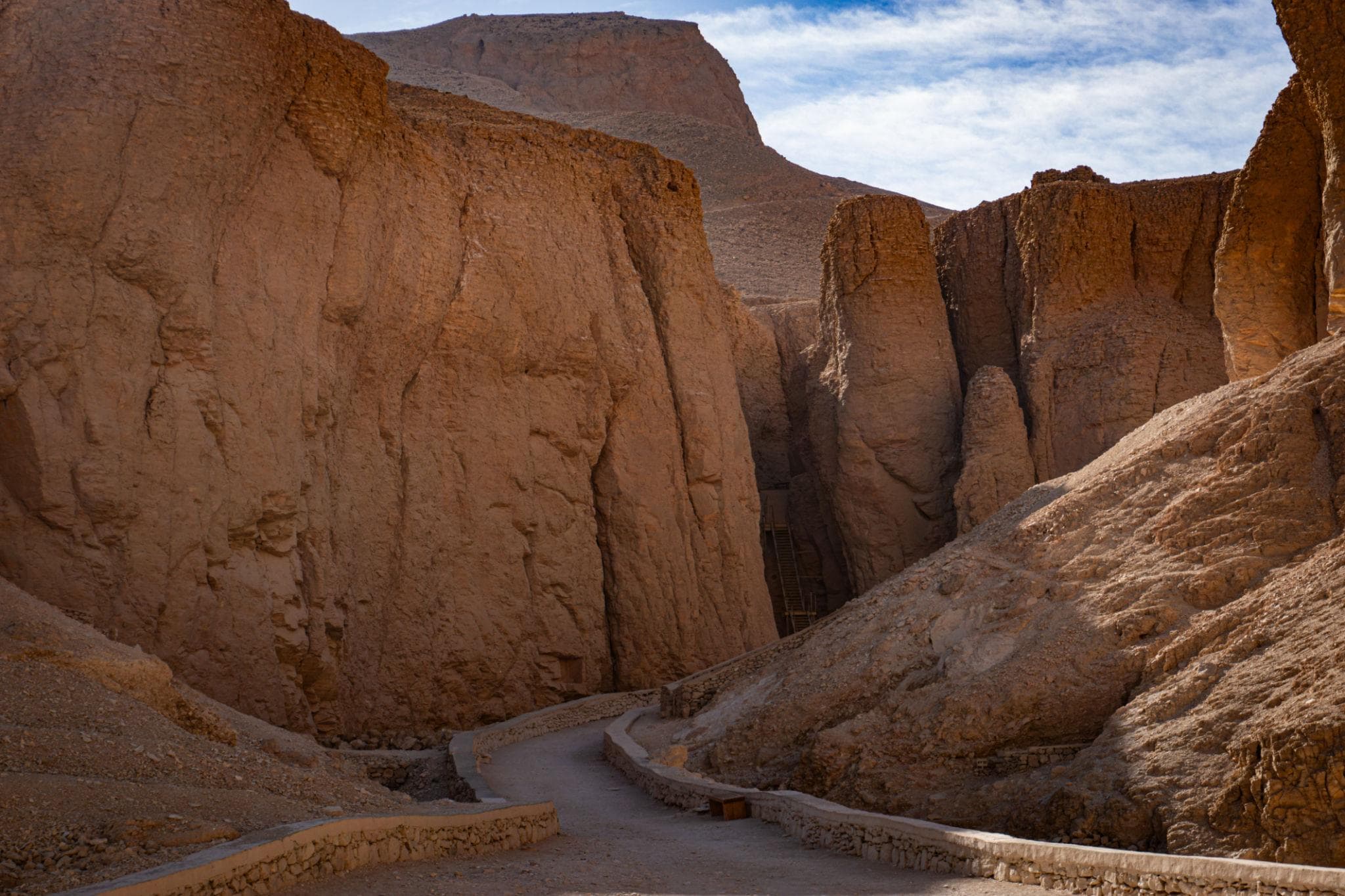 Luxor West Bank Complete Tour: Valley of Kings & Temples