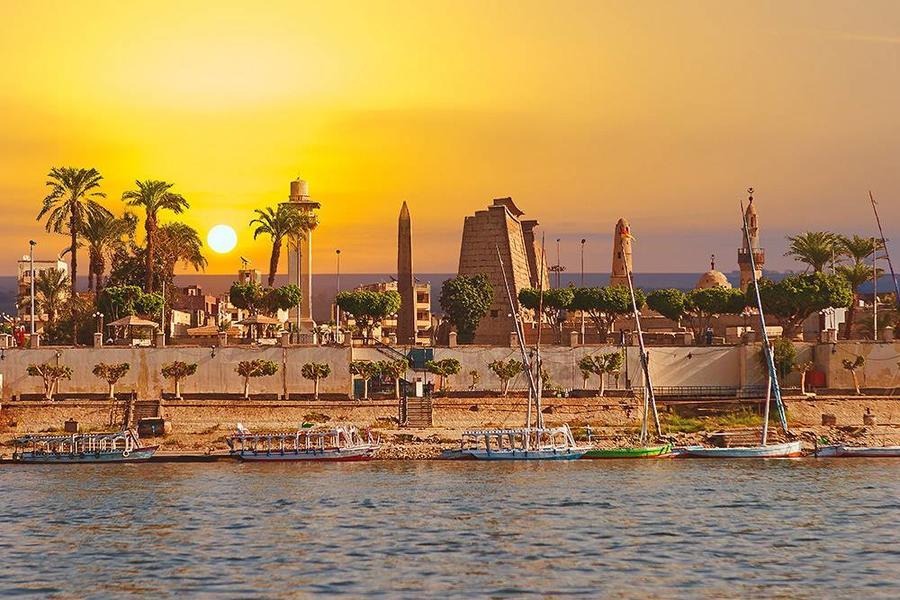 Luxor Travel Guide: East and West Bank